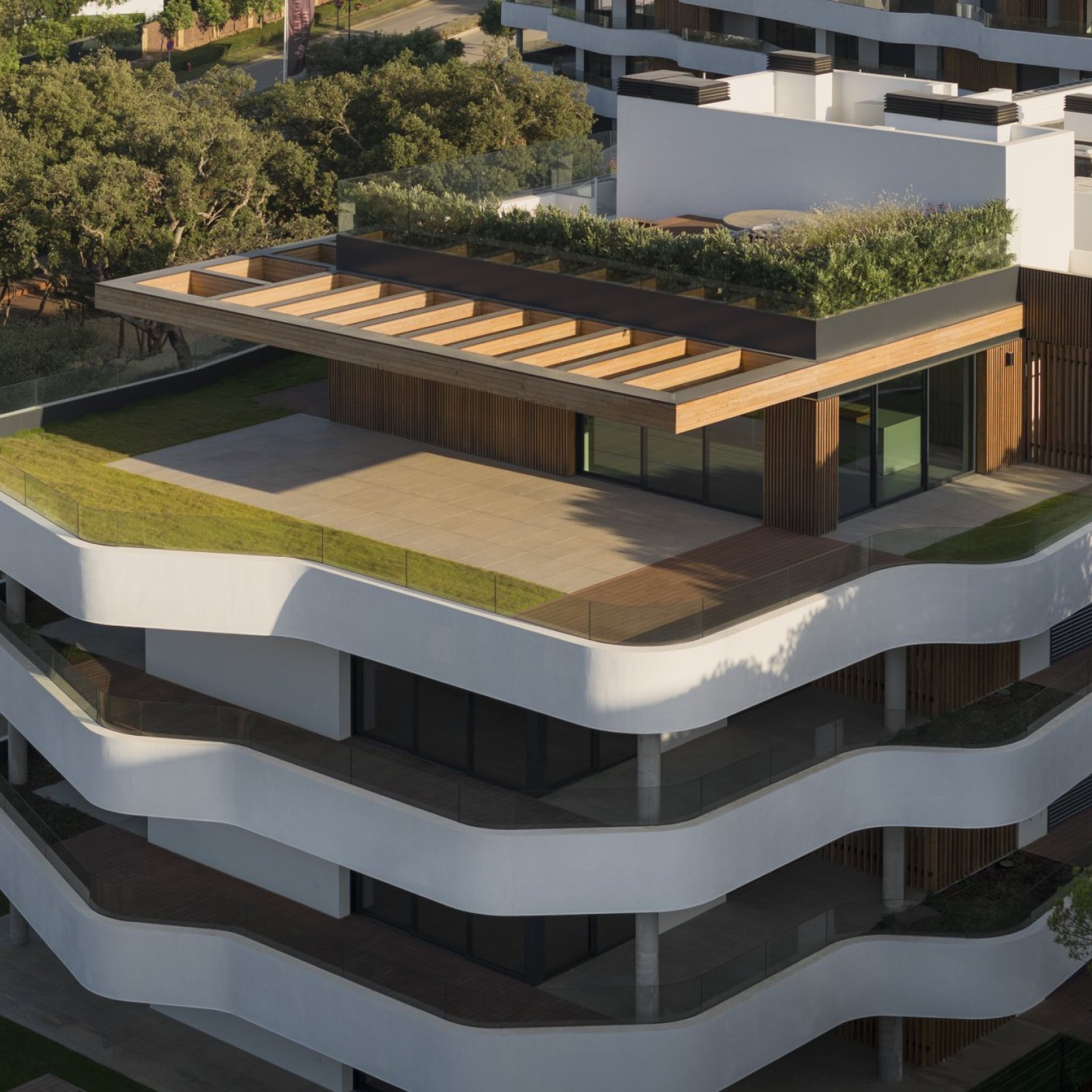 Gelijkvloers luxe appartement met tuin in Sotogrande â€“ Village Verde-4