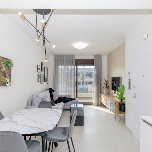 NIEUWBOUW COMPLEX VAN BUNGALOW APPARTEMENTEN IN LOS BALCONES, TORREVIEJA-4