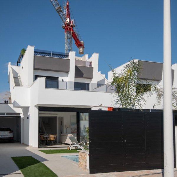 NIEUWBOUW HERENHUIZEN IN SANTIAGO DE LA RIBERA-2