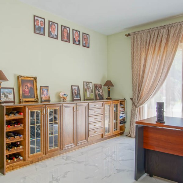 Villa in La Nucia-31