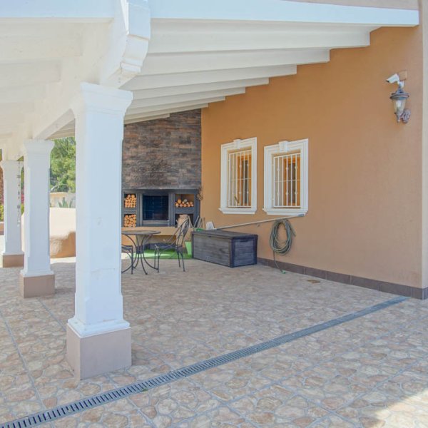 Villa in La Nucia-51