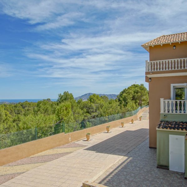 Villa in La Nucia-56