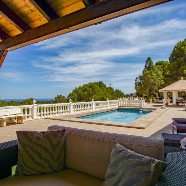 Villa in La Nucia-2