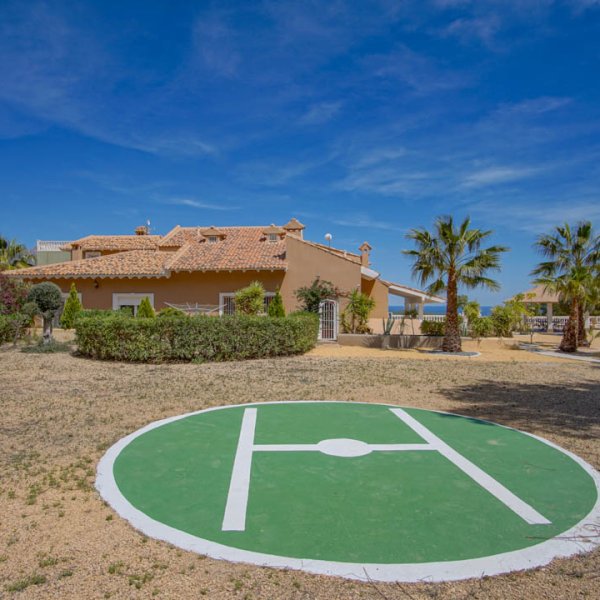 Villa in La Nucia-7
