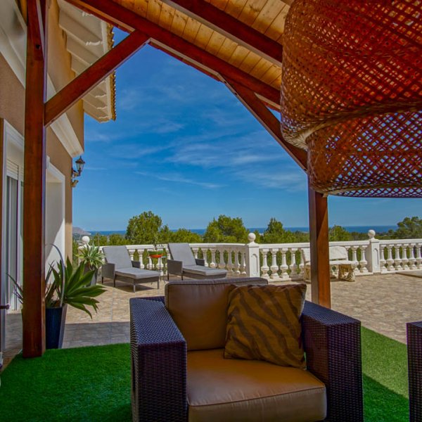 Villa in La Nucia-15