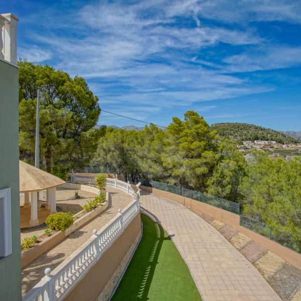 Villa in La Nucia-61