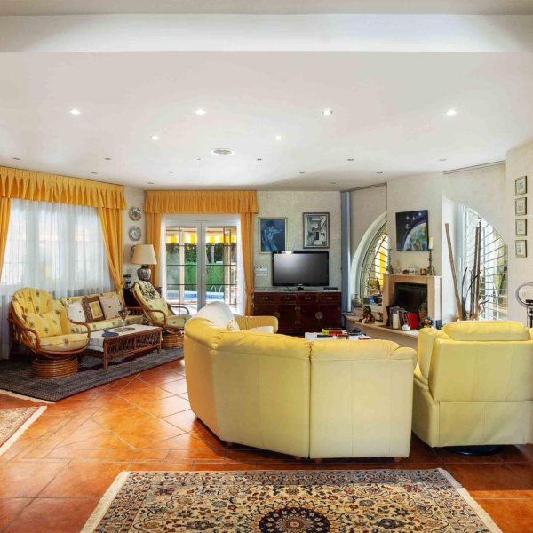 Villa in Cabo Roig-8