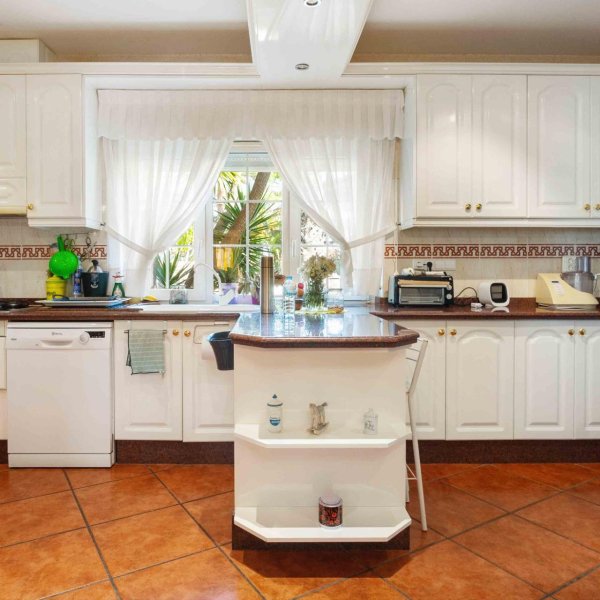 Villa in Cabo Roig-12