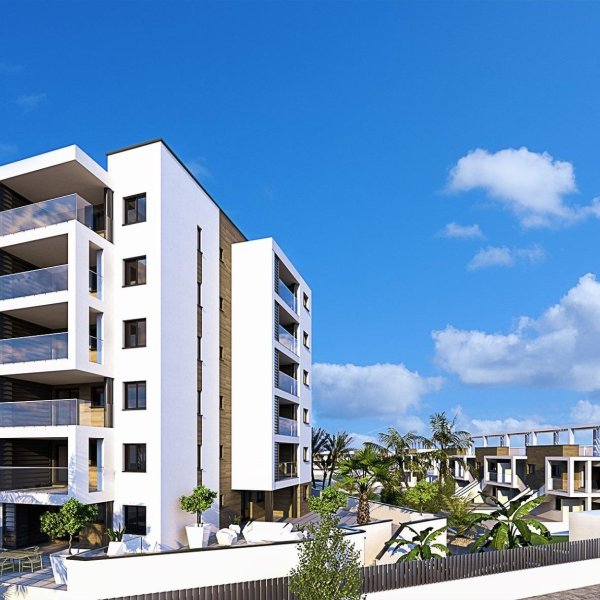 Nieuwbouw appartementen en bungalows in Mil Palmeras-3