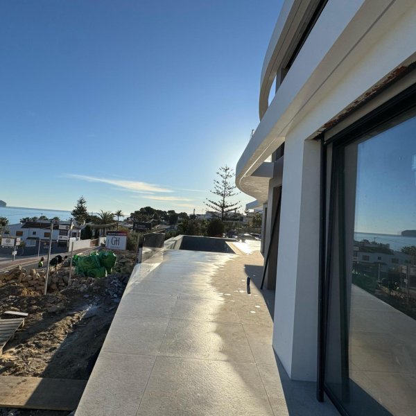 NIEUWBOUW VILLA MET ZEEZICHT IN BENISSA-3