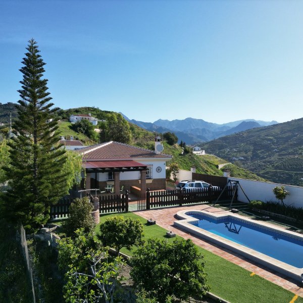 Villa in Cómpeta-42