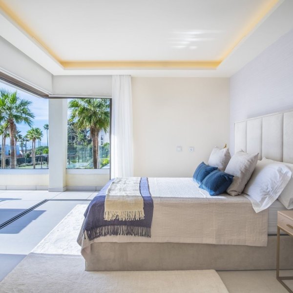 Villa in Estepona (town)-18