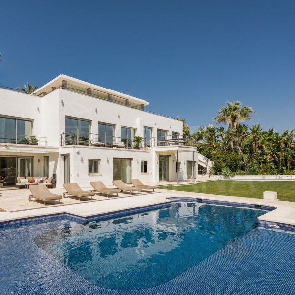 Villa in Marbella (town)-3
