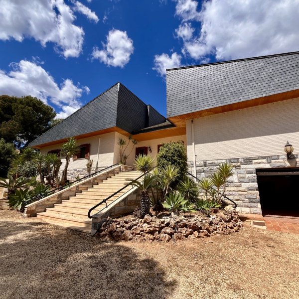 Villa in la Nucia-3