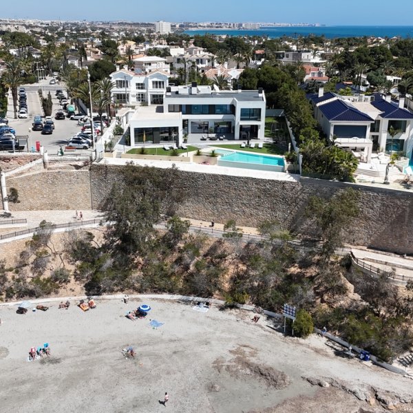Villa in Cabo Roig-4