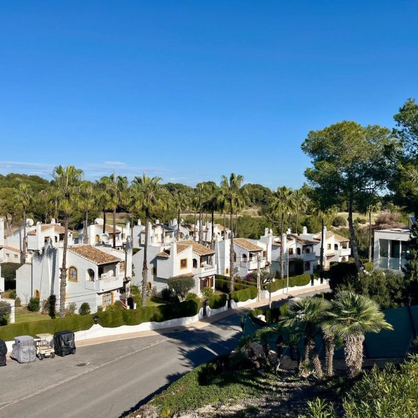 Villa in Villamartin-6