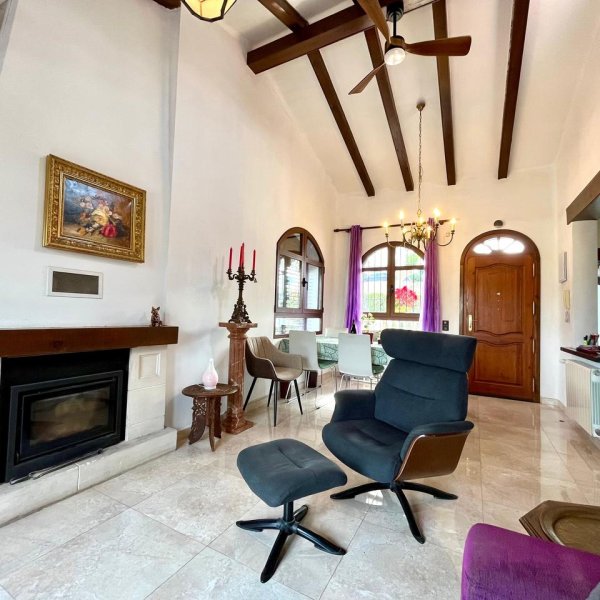 Villa in Villamartin-11