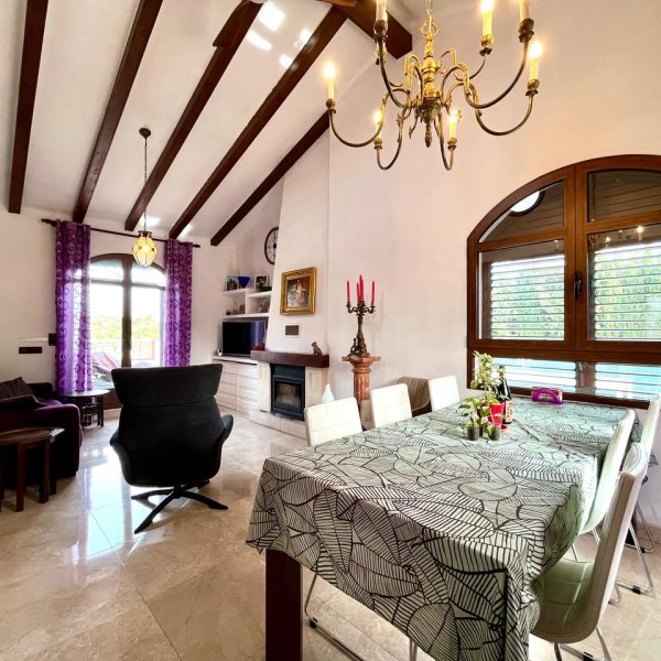 Villa in Villamartin-8
