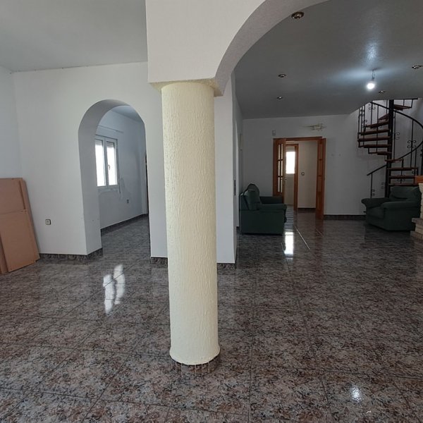 Villa in Villamartin-8