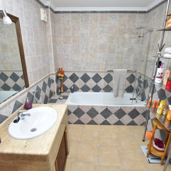Villa in Algorfa-25