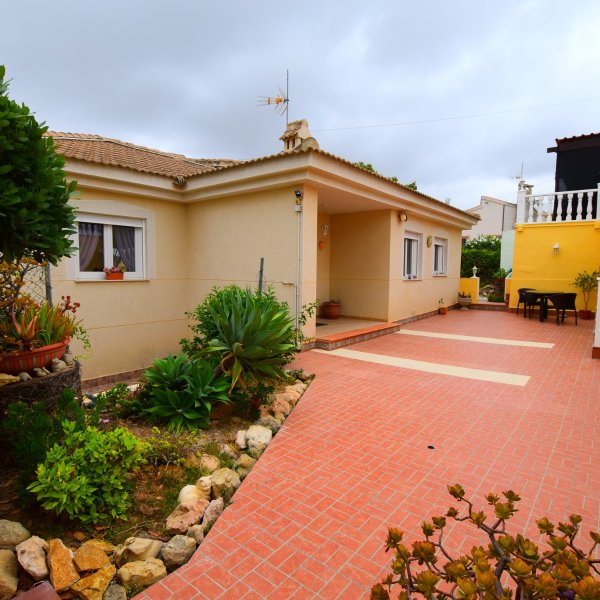 Villa in Algorfa-45