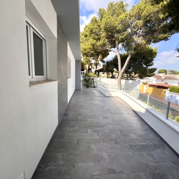 Villa in Los Balcones-25