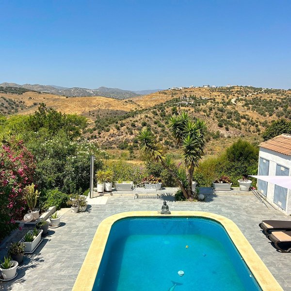 Villa in Alcaucín-14
