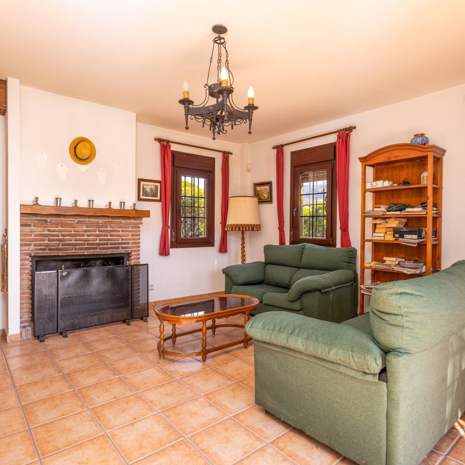 Villa in Vélez de Benaudalla-5