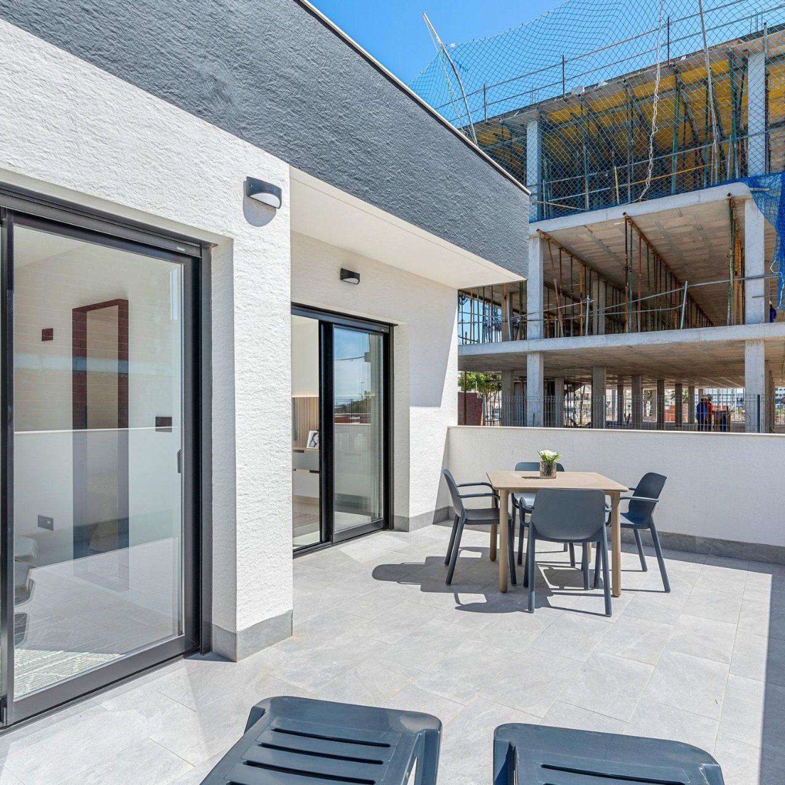 Nieuwbouw appartementen met toeristische vergunning en uitzicht op de lagune in El Raso Guardamar del Segura-22
