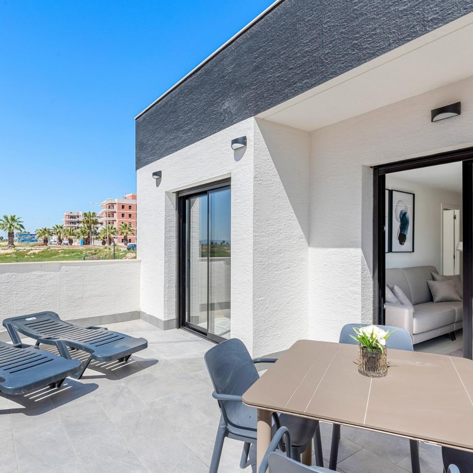 Nieuwbouw appartementen met toeristische vergunning en uitzicht op de lagune in El Raso Guardamar del Segura-21