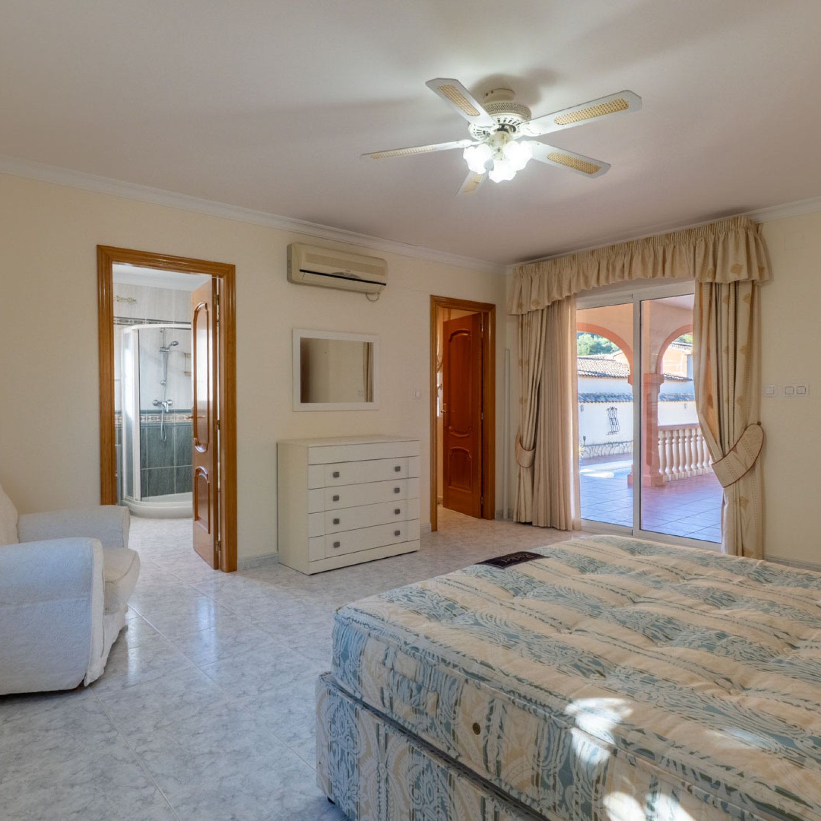 Villa in Jalon-24
