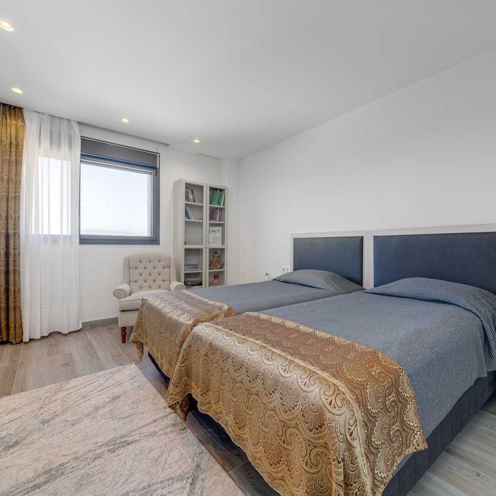 Villa in Torrevieja-17