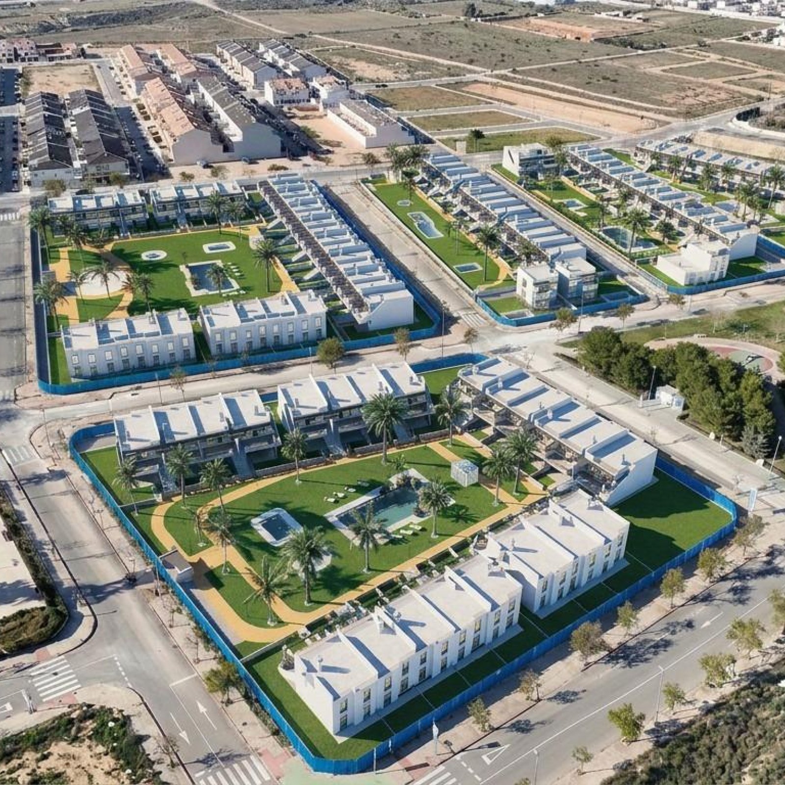Nieuwbouwwoningen met tuin of solarium vlakbij het strand in Pilar de la Horadada-37