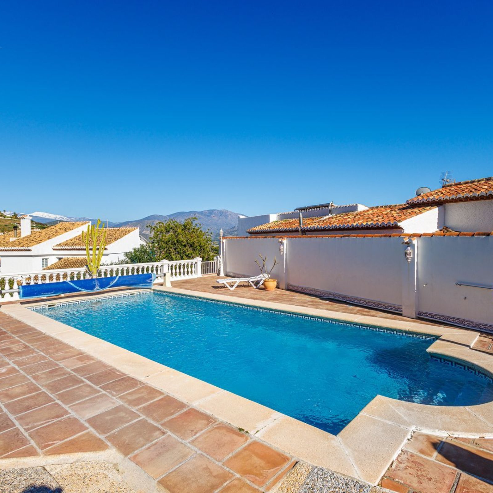 Villa in Salobreña-3