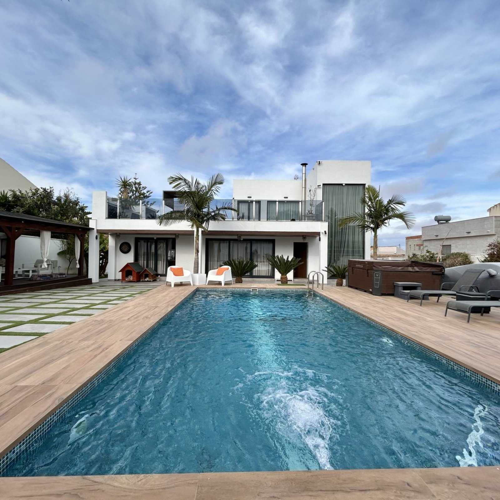Villa in Los Balcones-3