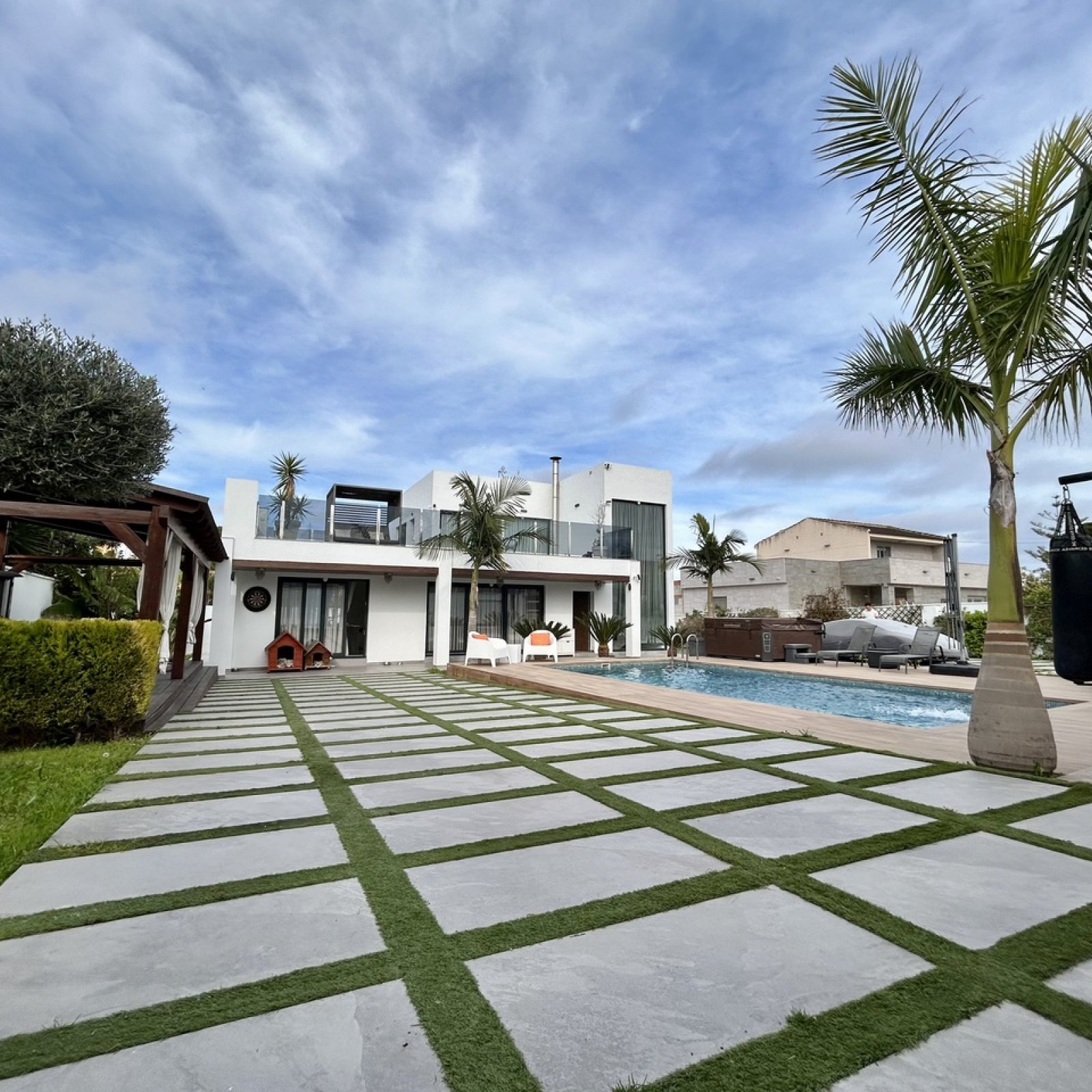 Villa in Los Balcones-4