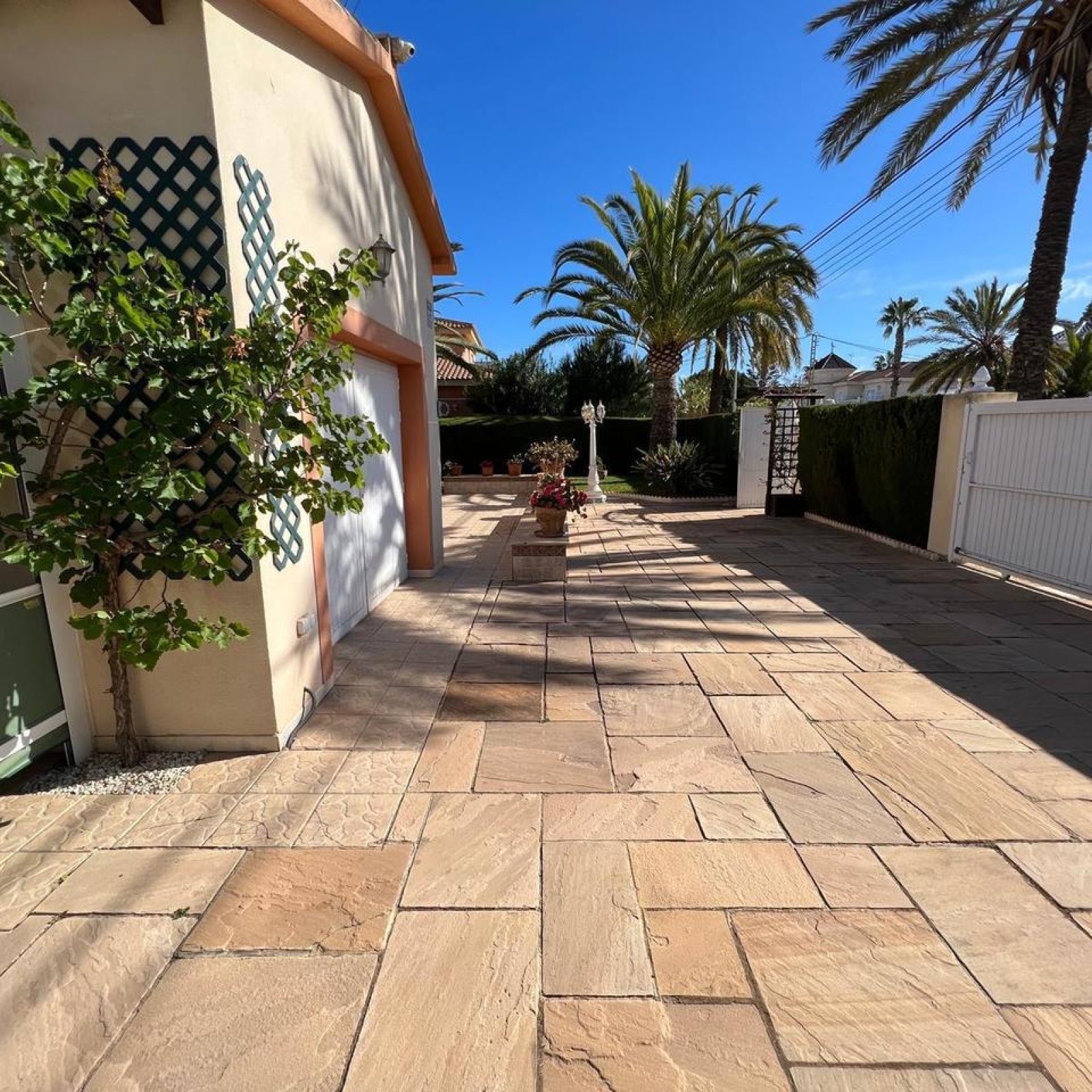 Villa in Cabo Roig-15