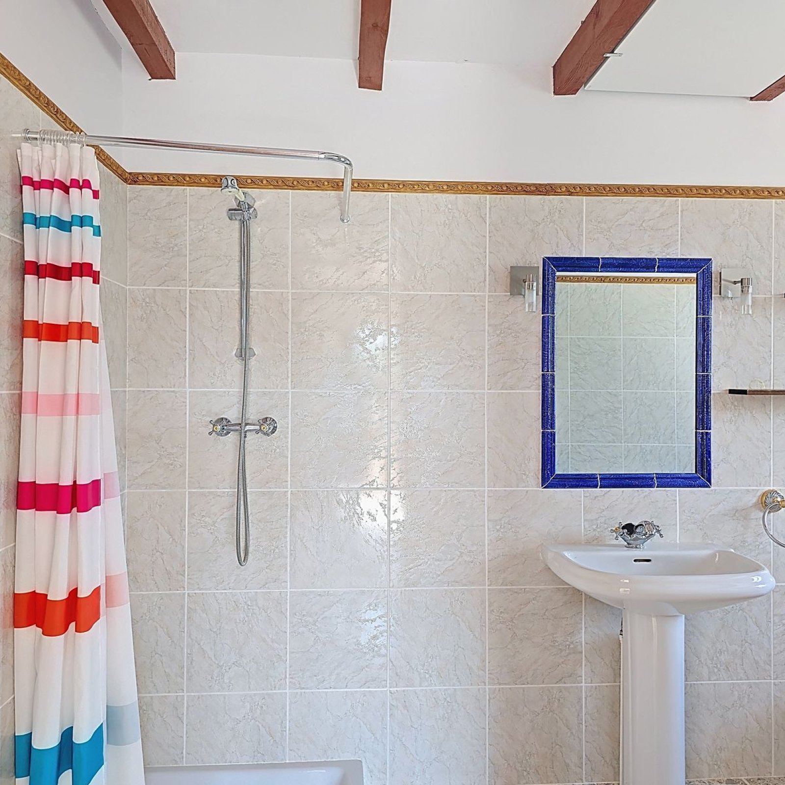 Villa in Sedella-25