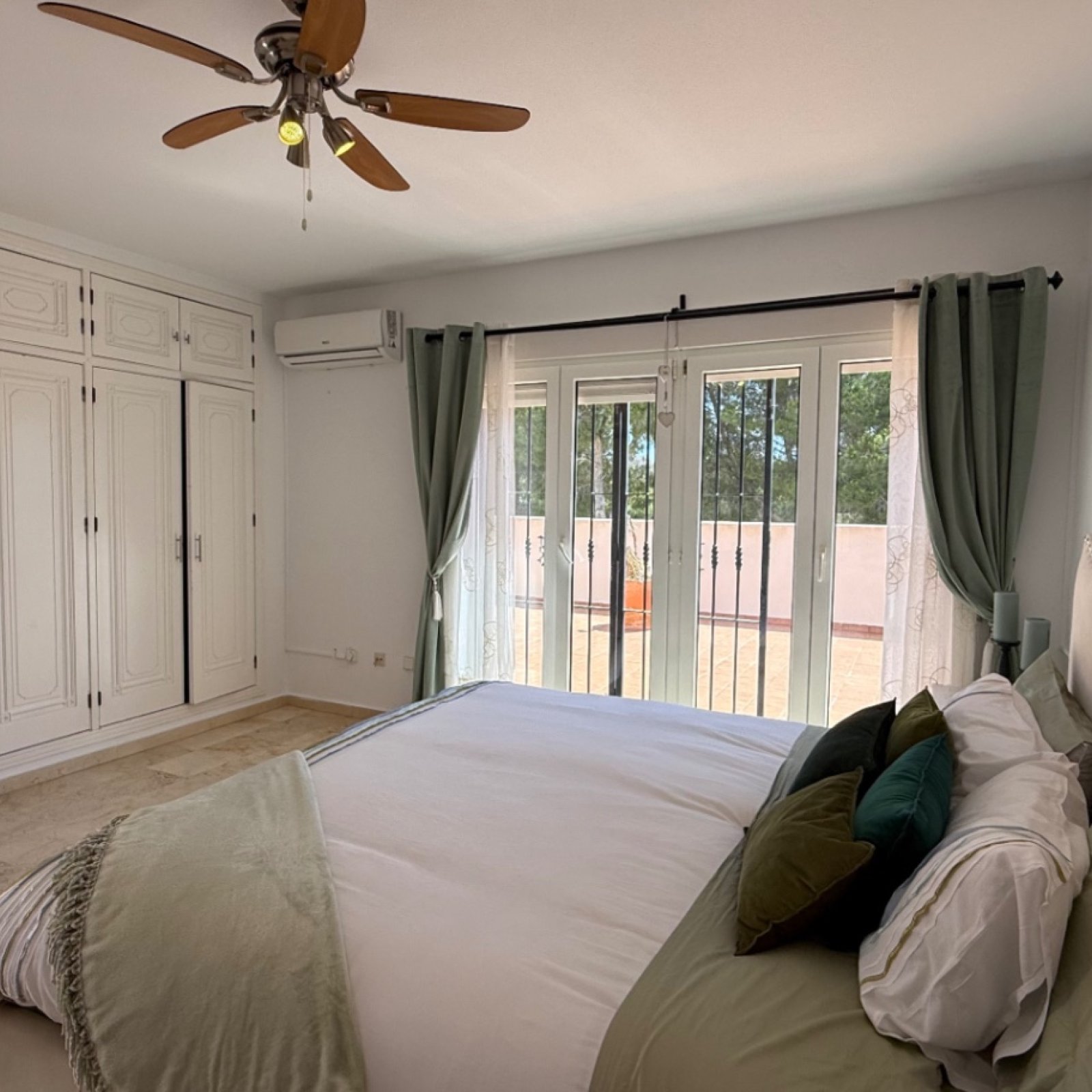 Villa in Orihuela Costa-24