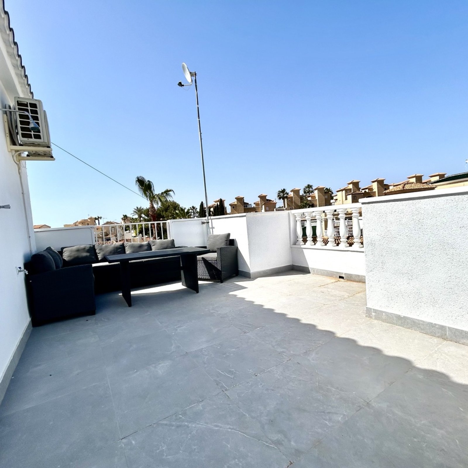 Villa in Villamartin-19