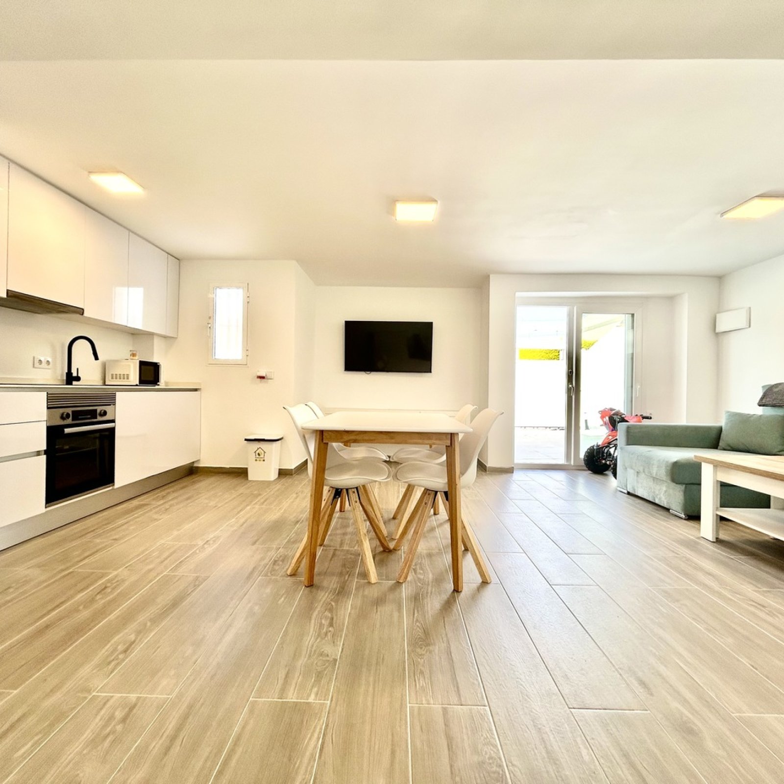 Villa in Villamartin-30