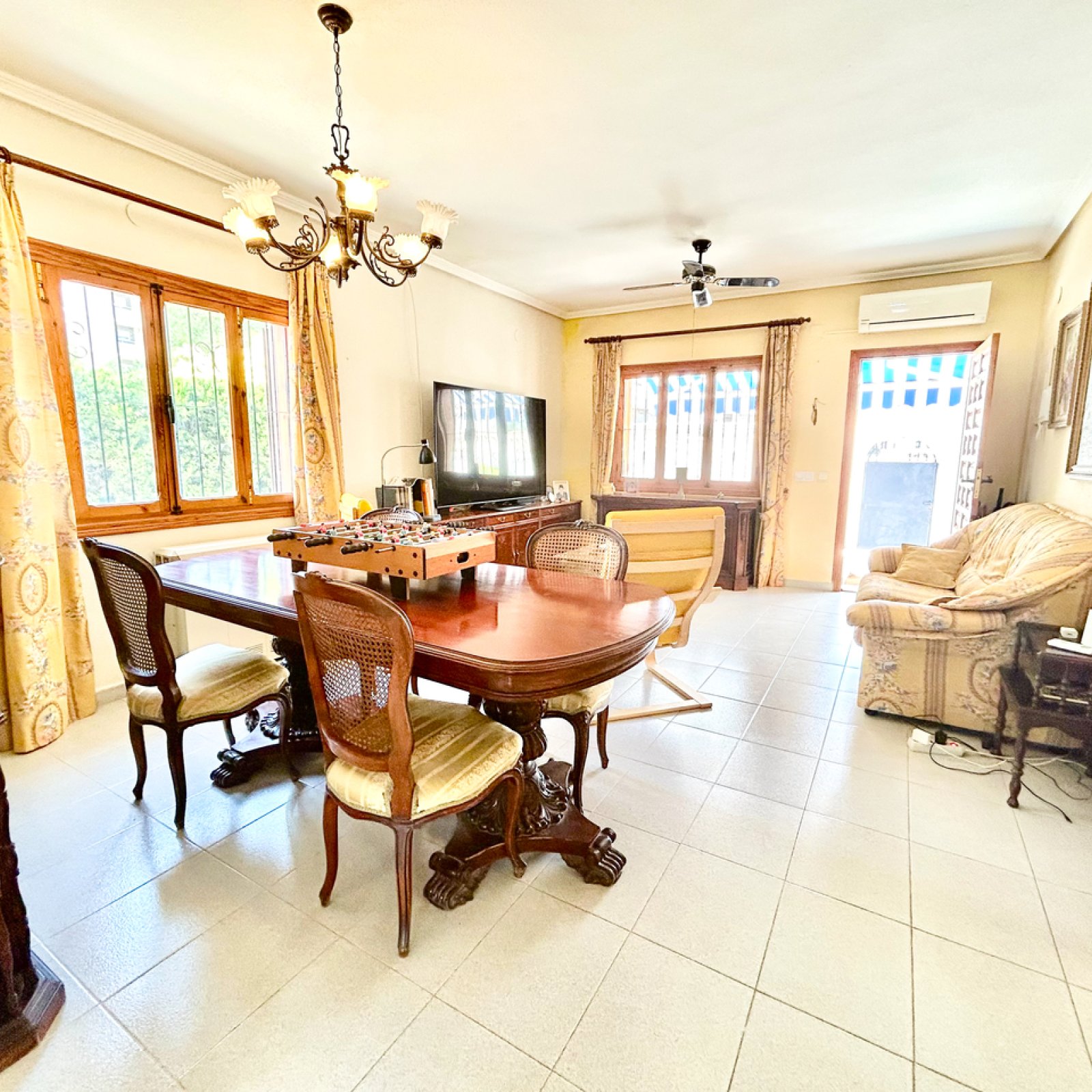 Villa in La Zenia-18