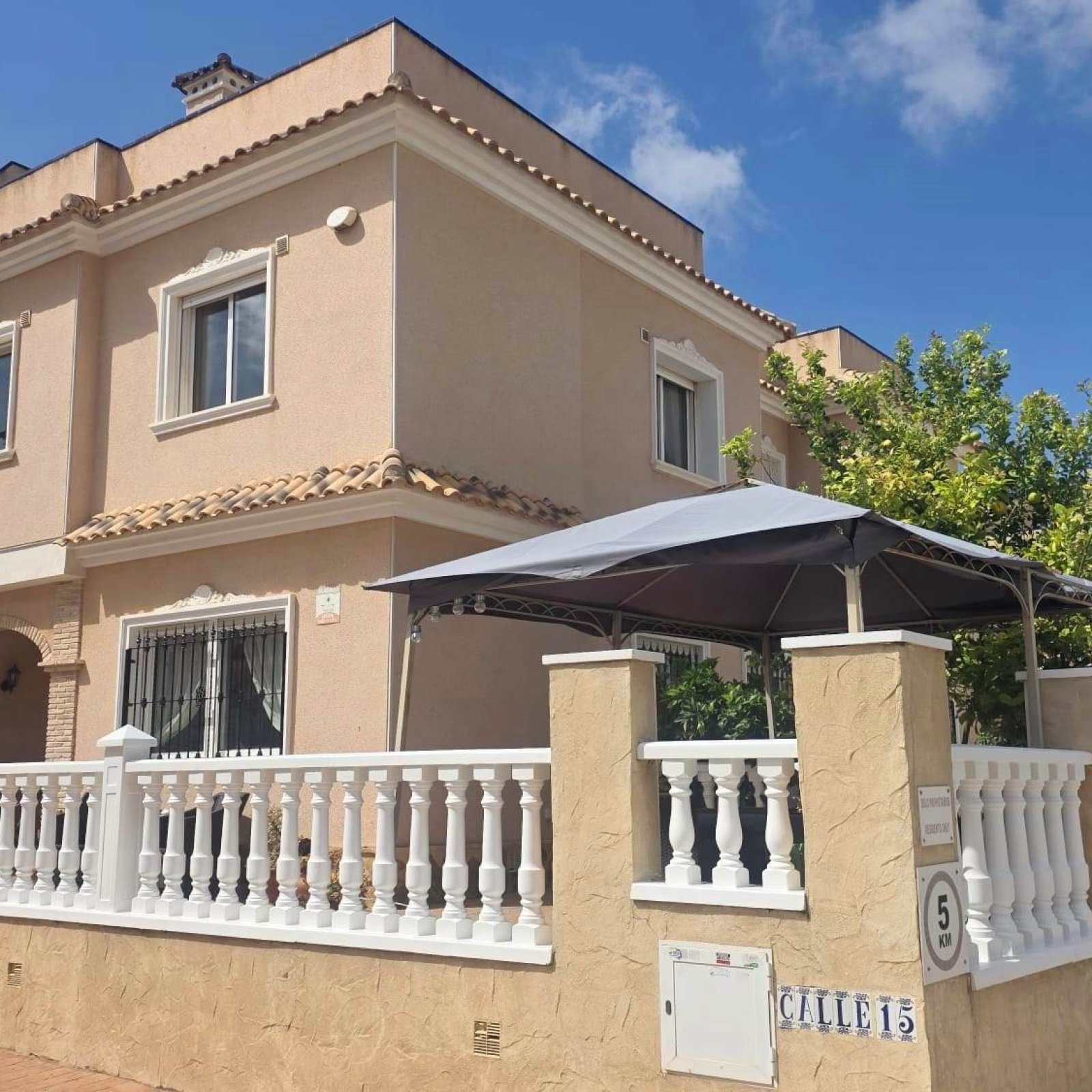 Villa in Villamartin-2