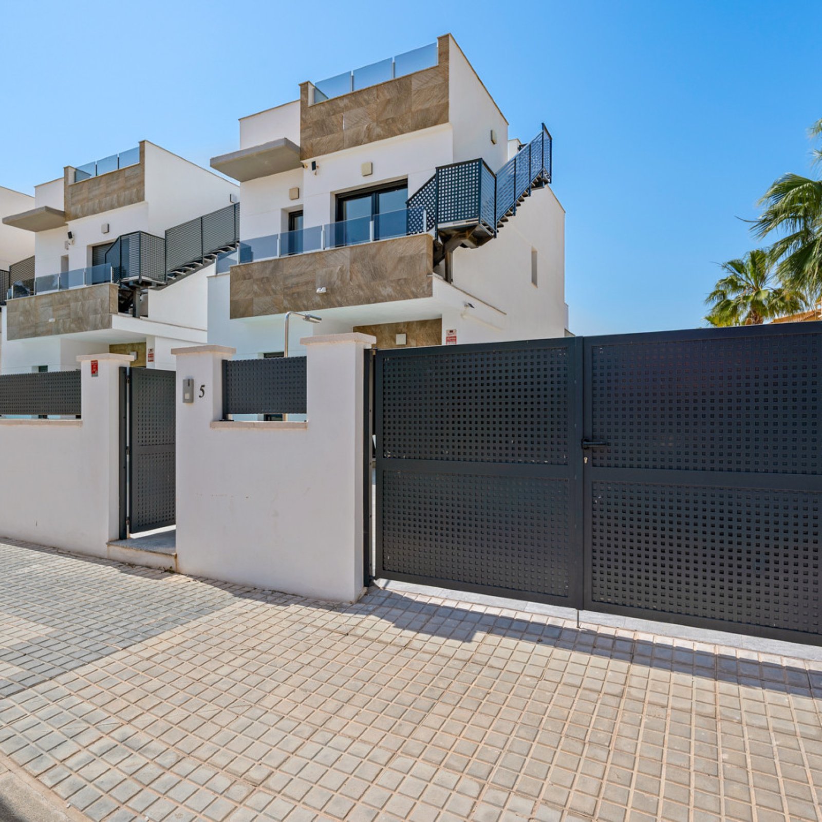 Villa in Torrevieja-1