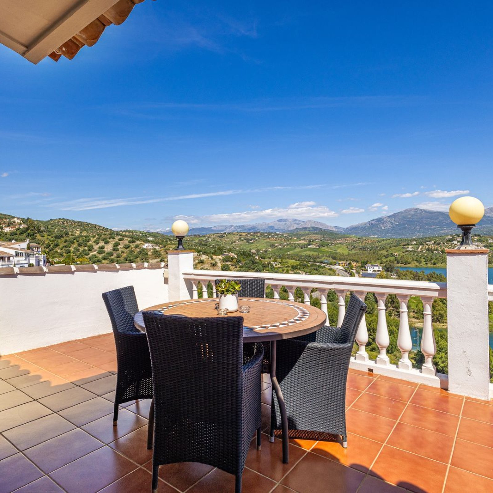 Villa in La Viñuela-16