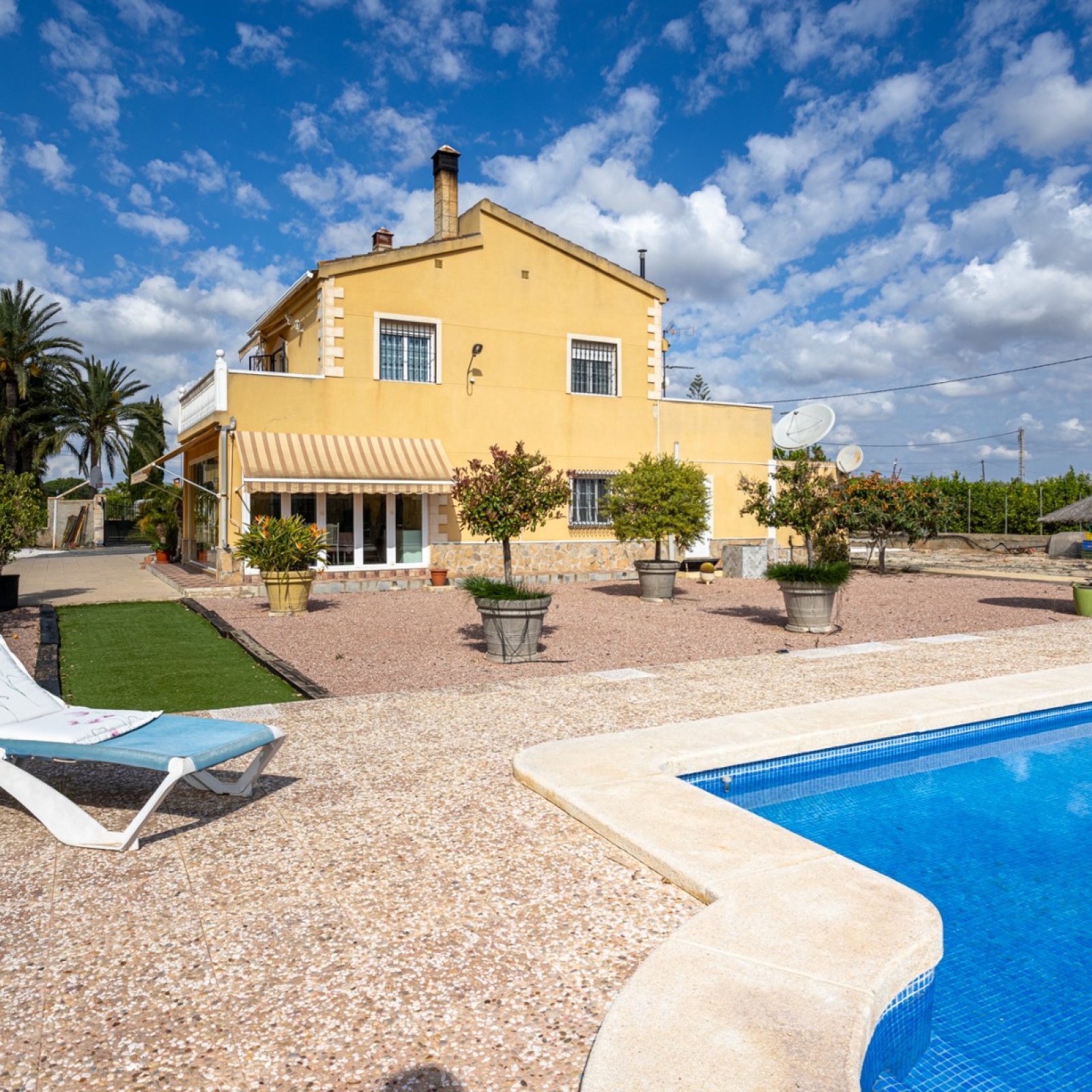 Villa in Elche-43