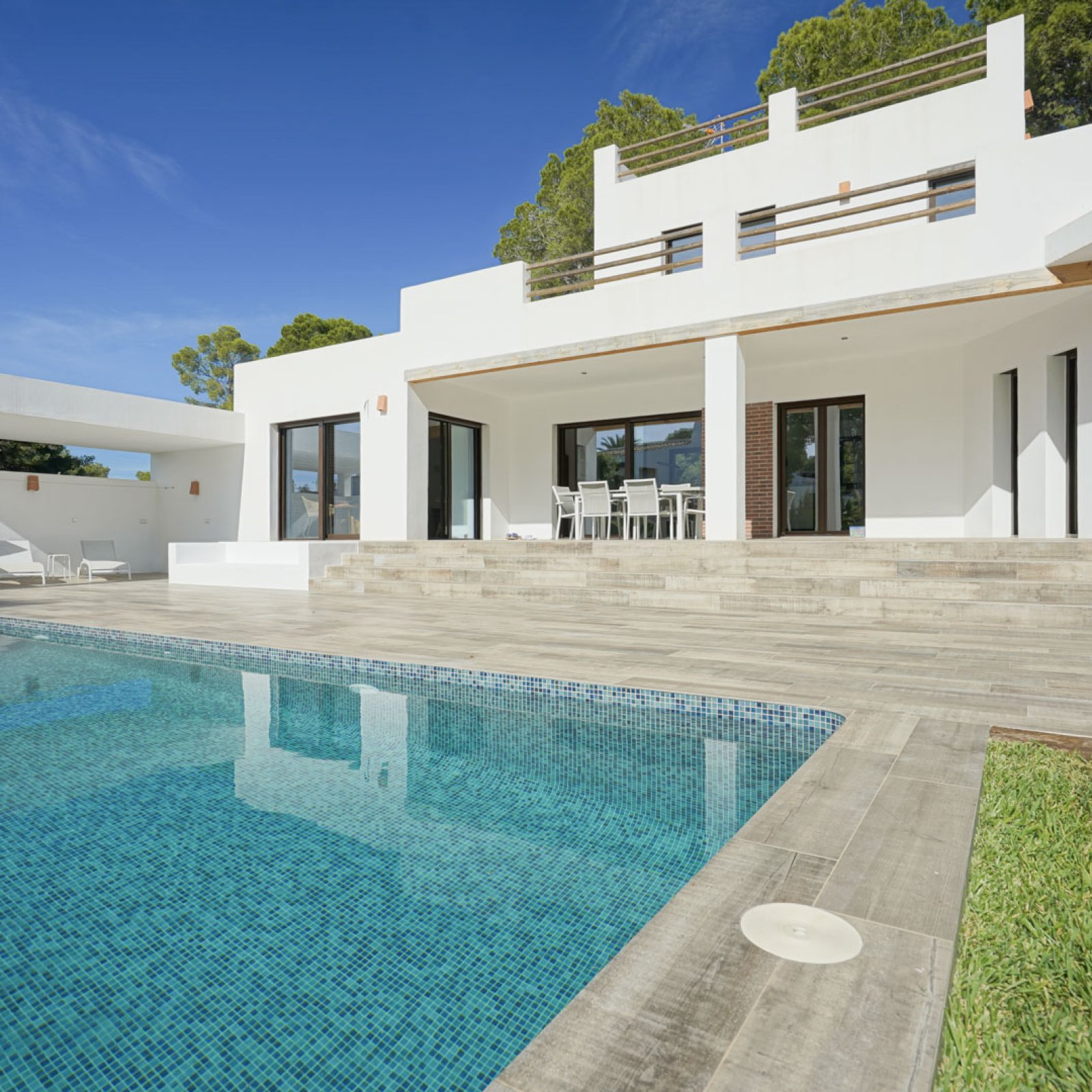 Villa in -9
