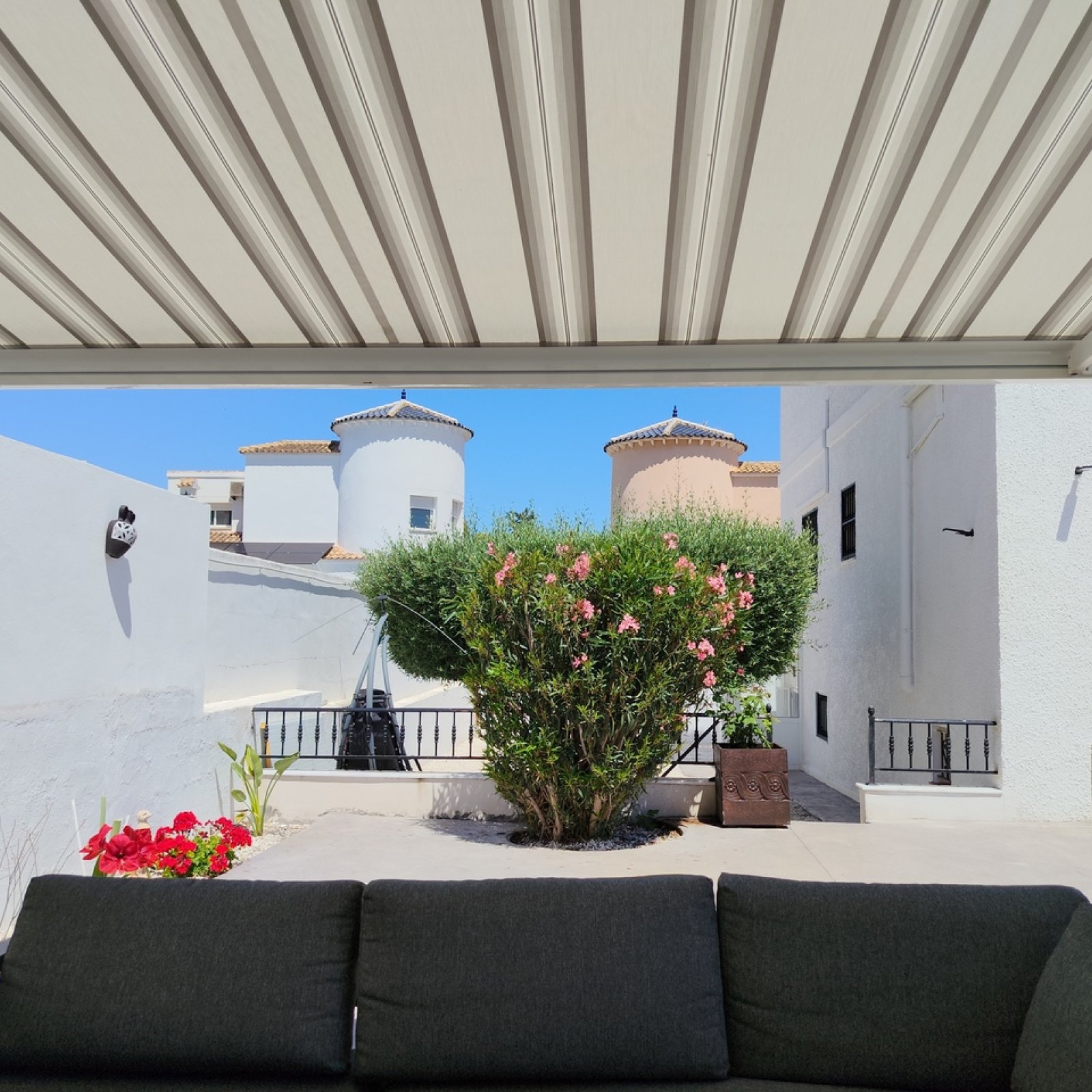 Villa in San Miguel / Vistabella Golf-44