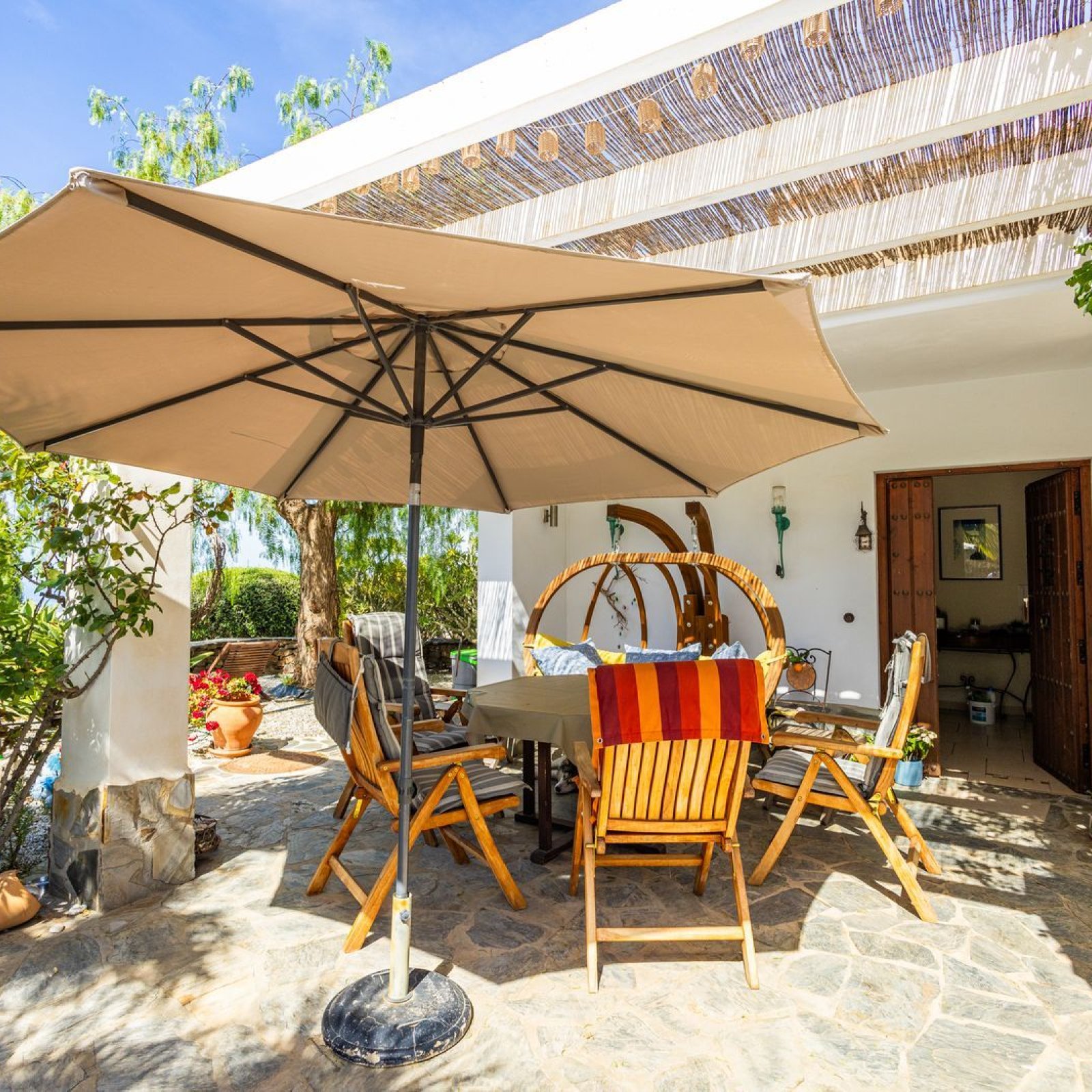 Villa in Sayalonga-20