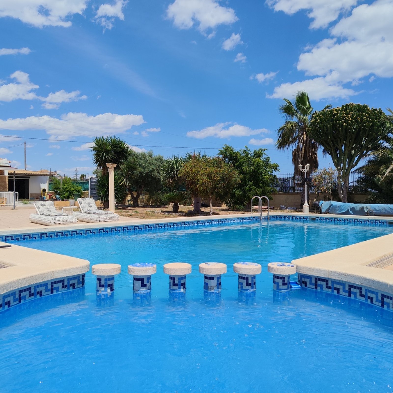 Villa in Los Montesinos-6